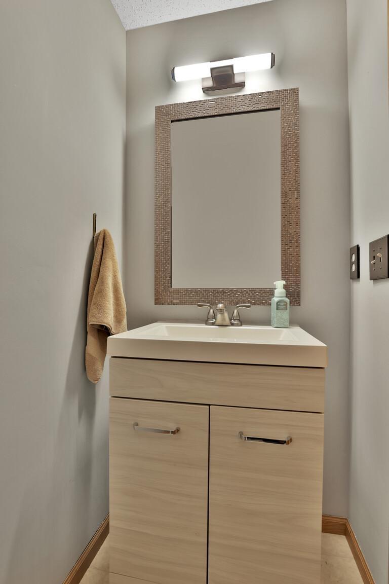 Half bath vantity.