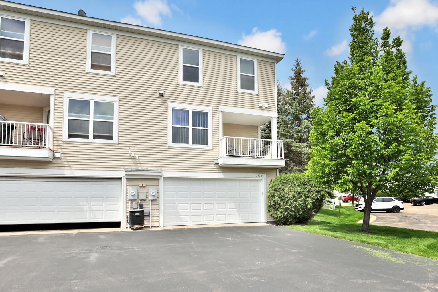 Back side of unit with overlooking deck with new Trex Deck boards.