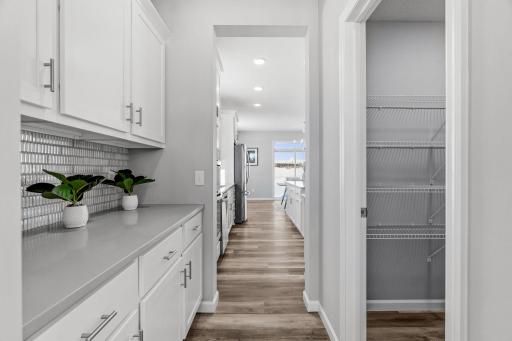 11-web-or-mls-913 Buffalo St NW-11 - Copy.jpg