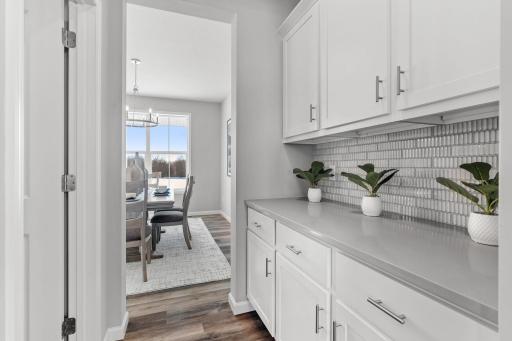 12-web-or-mls-913 Buffalo St NW-12 - Copy.jpg