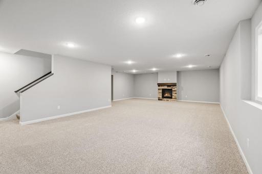 913 Buffalo Street NW, Delano, MN 55328