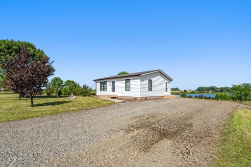 46445 250th Street, Gaylord, MN 55334