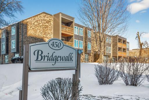 31_450_Ford_Rd_31330_mls.jpg