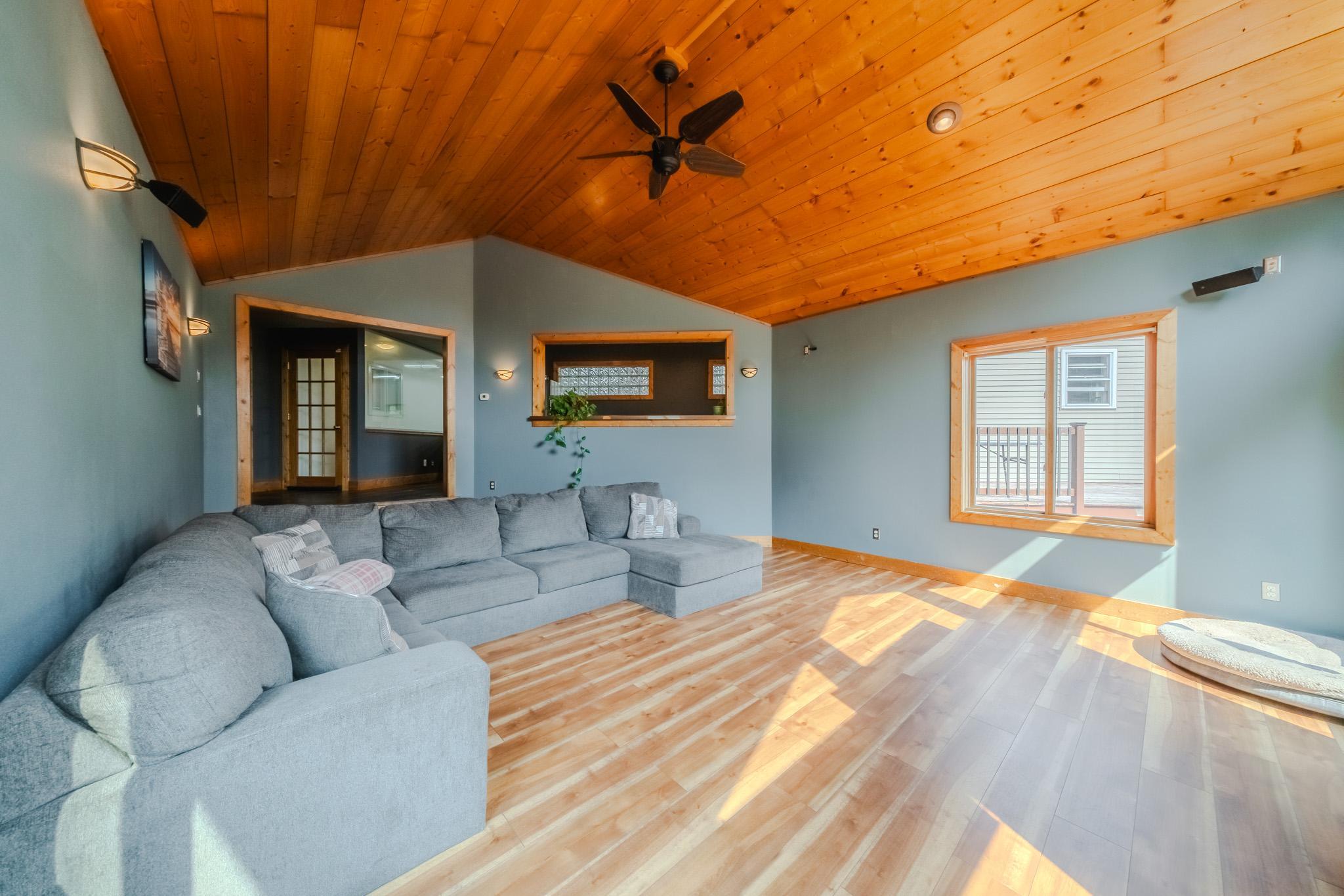 A-frame vaulted ceilings living room