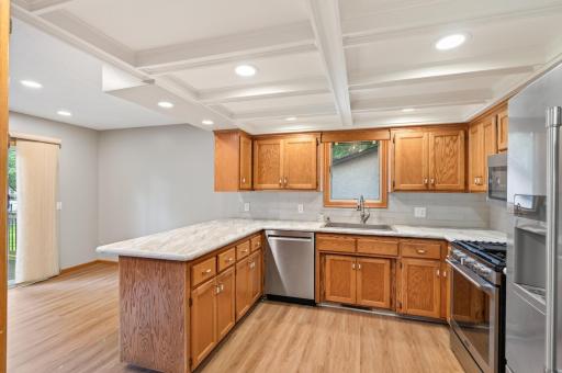 820 86th Lane NW, Coon Rapids, MN 55433