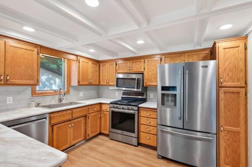 820 86th Lane NW, Coon Rapids, MN 55433