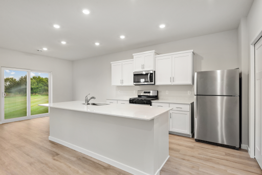 Hayes Kitchen 1 L.png