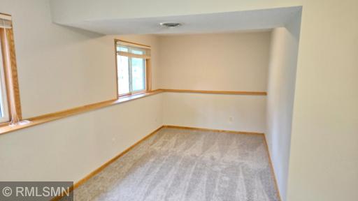 8001 Jeffery Avenue S, Cottage Grove, MN 55016