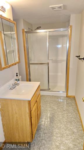 8001 Jeffery Avenue S, Cottage Grove, MN 55016