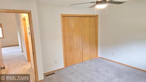 8001 Jeffery Avenue S, Cottage Grove, MN 55016