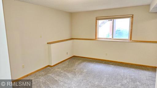 8001 Jeffery Avenue S, Cottage Grove, MN 55016