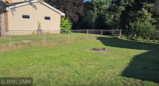 8001 Jeffery Avenue S, Cottage Grove, MN 55016
