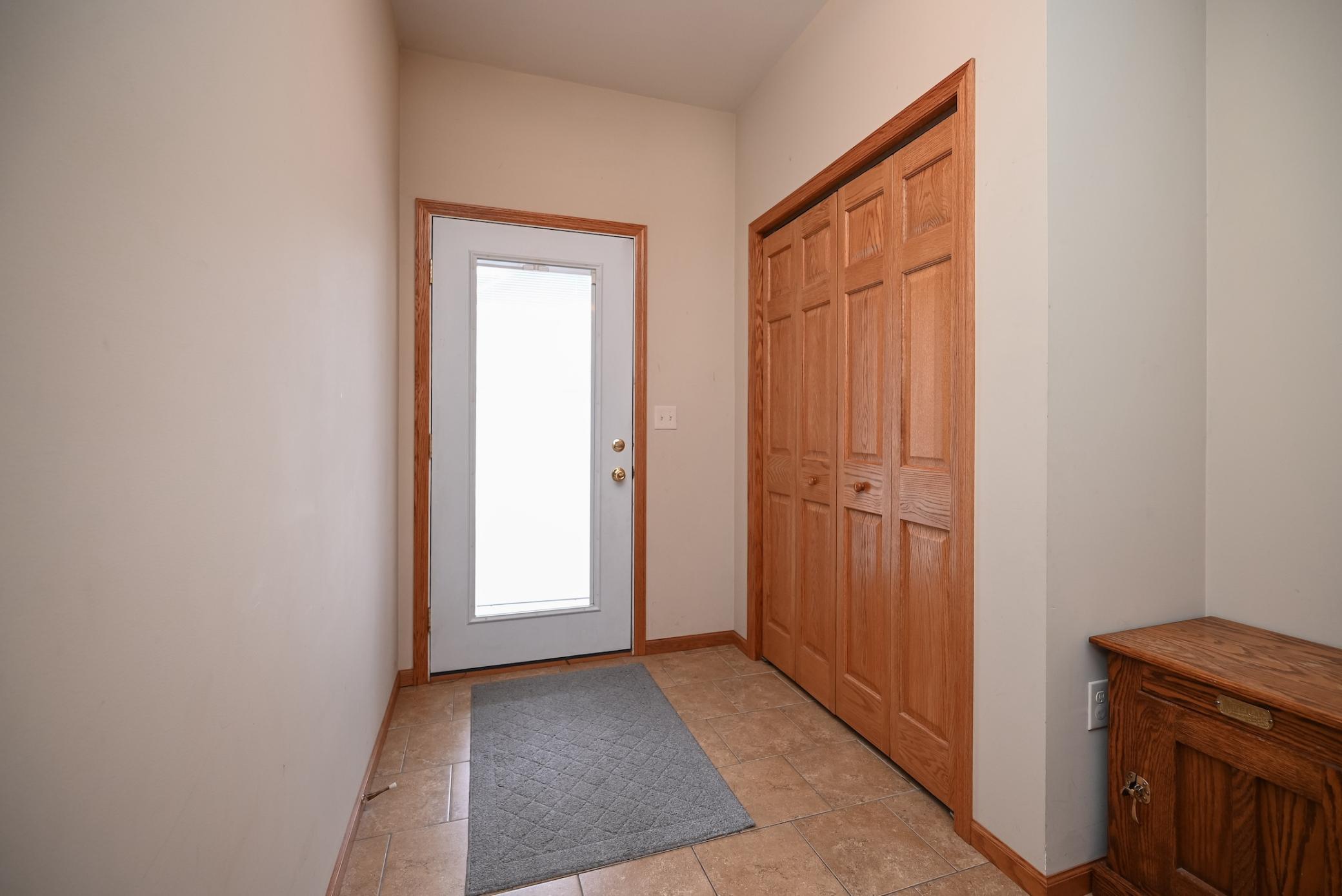 Front Foyer - drop your shoes and come on in!