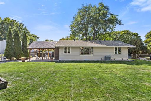 1993 Warbler Lane, Saint Paul, MN 55119