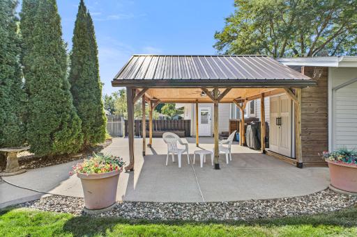 1993 Warbler Lane, Saint Paul, MN 55119
