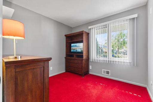 1993 Warbler Lane, Saint Paul, MN 55119