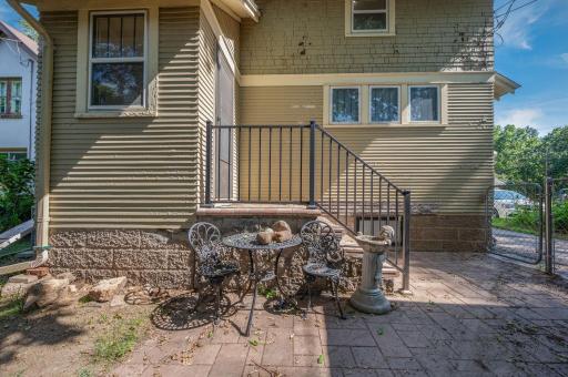 406 W Lewis Street, Mankato, MN 56001