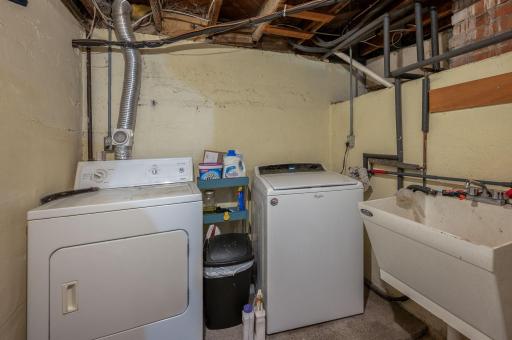 406 W Lewis Street, Mankato, MN 56001