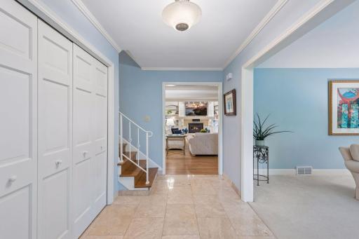 18864 Heathcote Drive, Wayzata, MN 55391