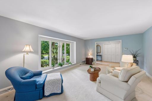 18864 Heathcote Drive, Wayzata, MN 55391