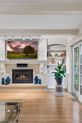 18864 Heathcote Drive, Wayzata, MN 55391