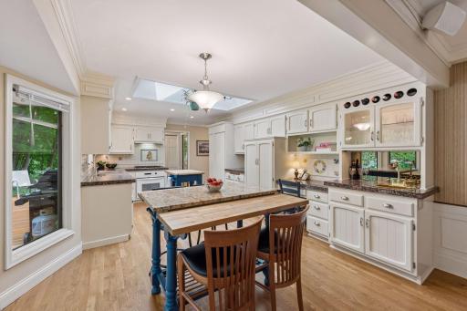 18864 Heathcote Drive, Wayzata, MN 55391