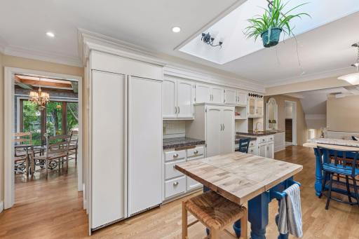 18864 Heathcote Drive, Wayzata, MN 55391