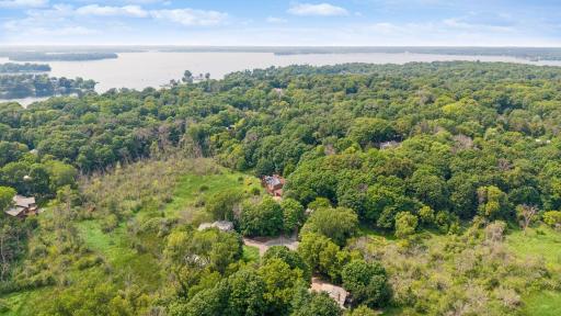 18864 Heathcote Drive, Wayzata, MN 55391