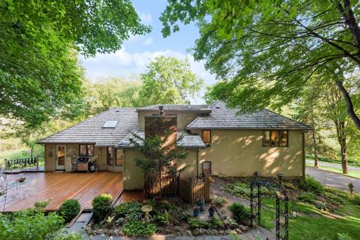 18864 Heathcote Drive, Wayzata, MN 55391