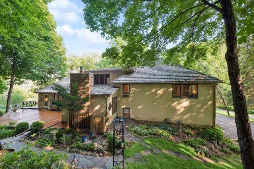 18864 Heathcote Drive, Wayzata, MN 55391