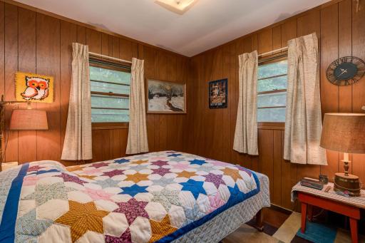 13-web-or-mls-25076-swedes-bay-ln.jpg