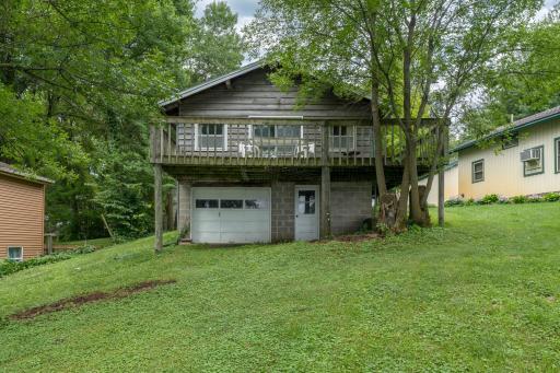 41-web-or-mls-25076-swedes-bay-ln.jpg