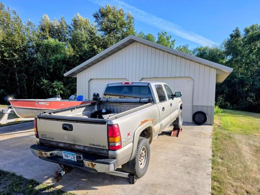 2-stall detached garage