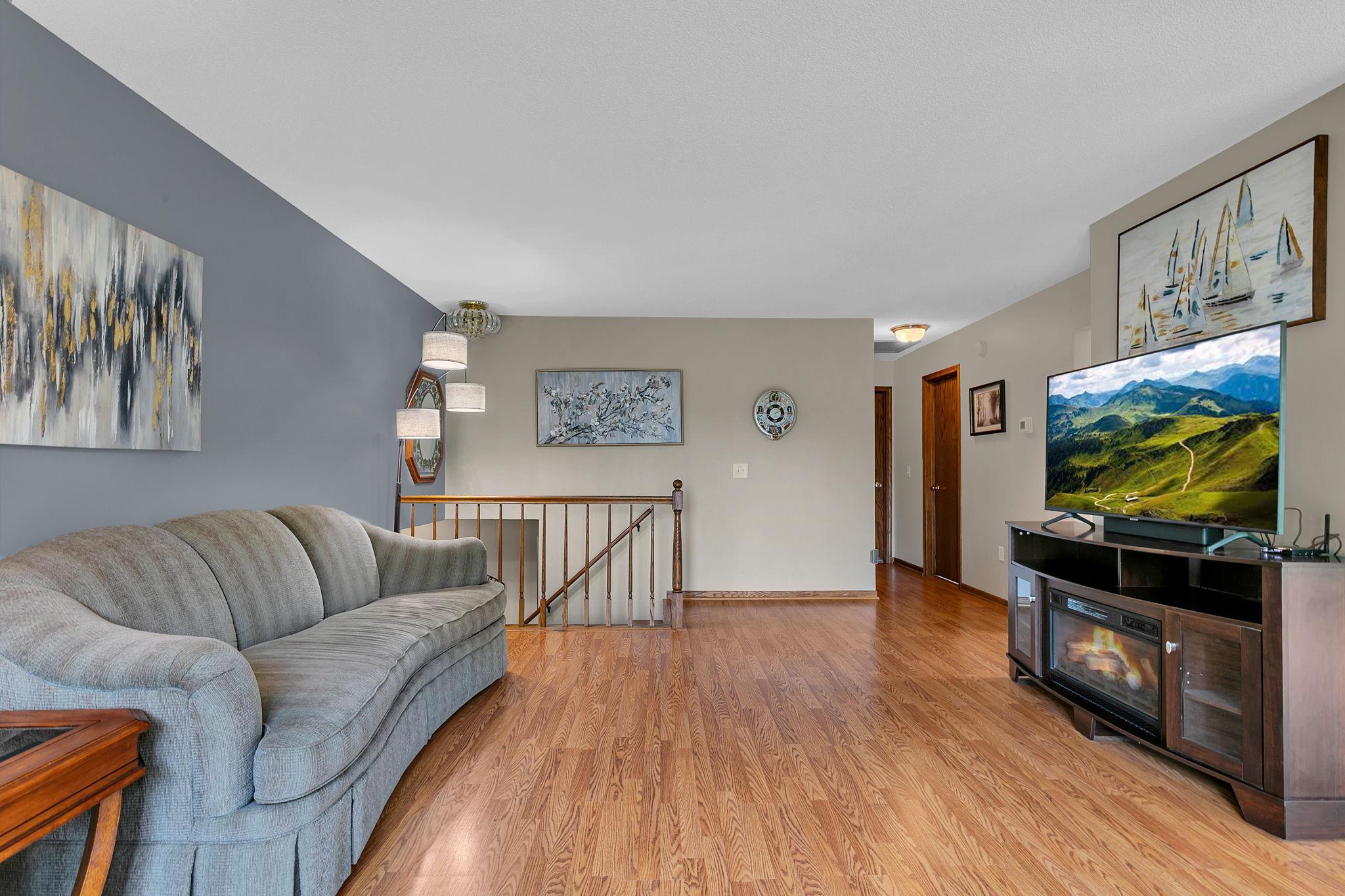 Upper Level Living Rom