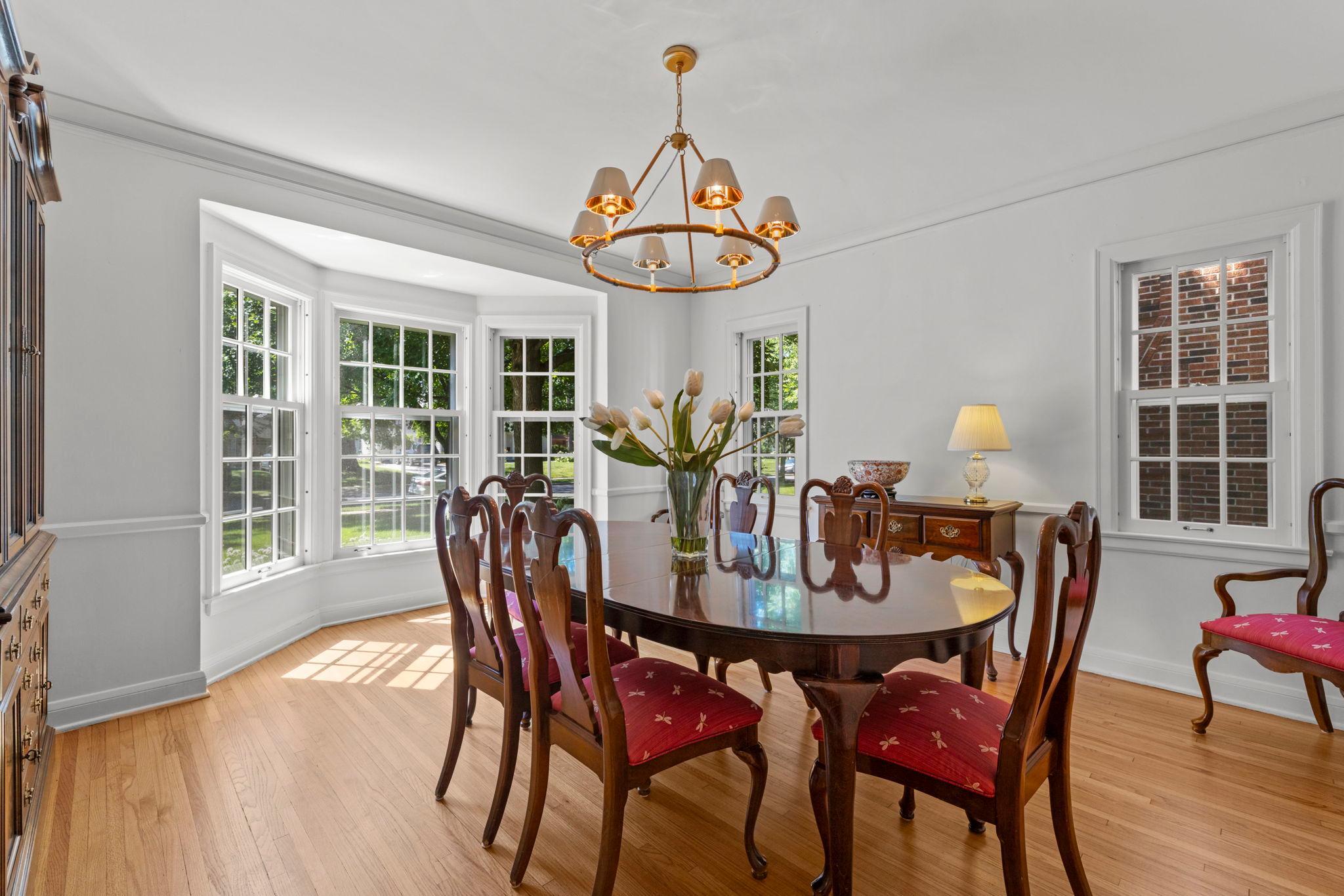 Formal dining room