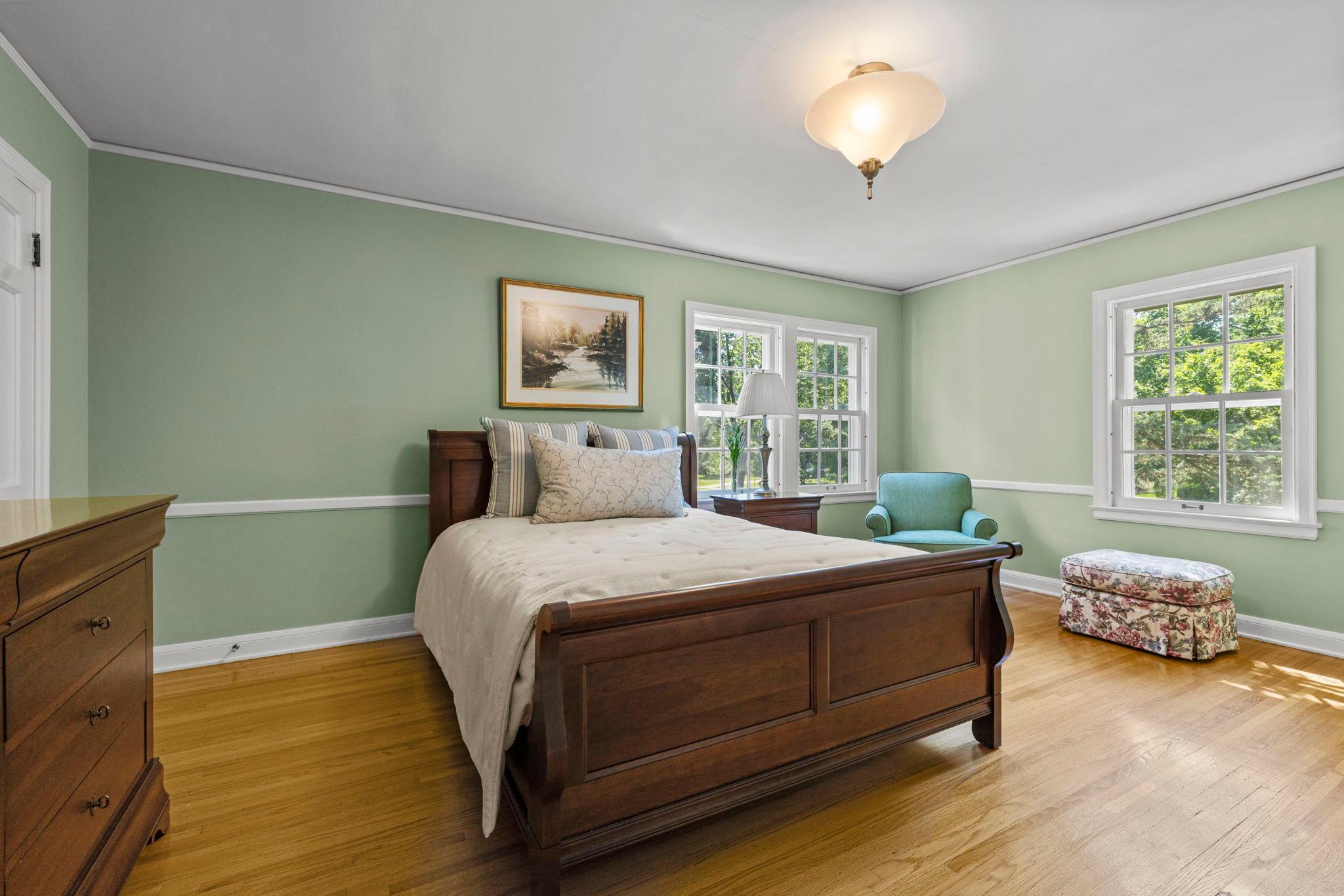 Spacious primary bedroom