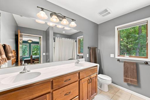 909 N Cascade Street, Osceola, WI 54020