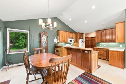 909 N Cascade Street, Osceola, WI 54020