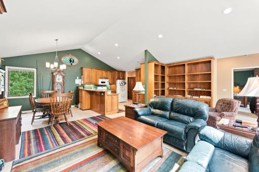 909 N Cascade Street, Osceola, WI 54020