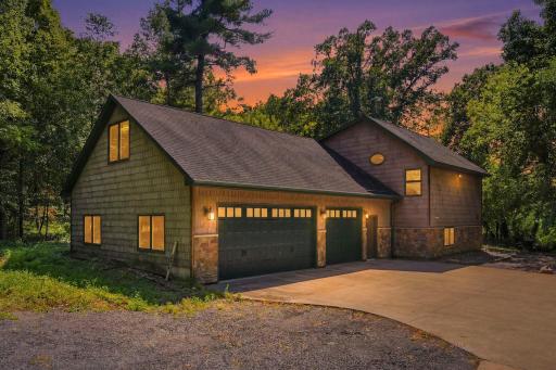 909 N Cascade Street, Osceola, WI 54020