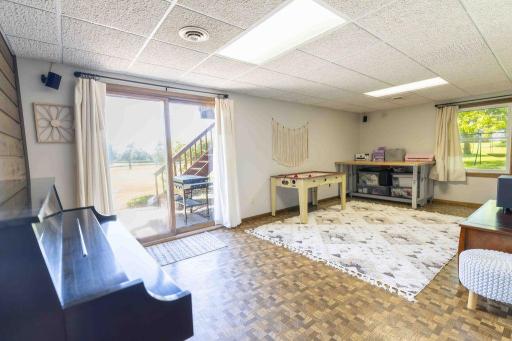 207 Maple Avenue SW, Elysian, MN 56028