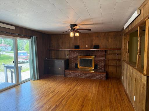 Living Room 1.jpeg