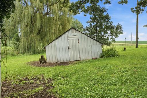 14771 295th Avenue, Waseca, MN 56093