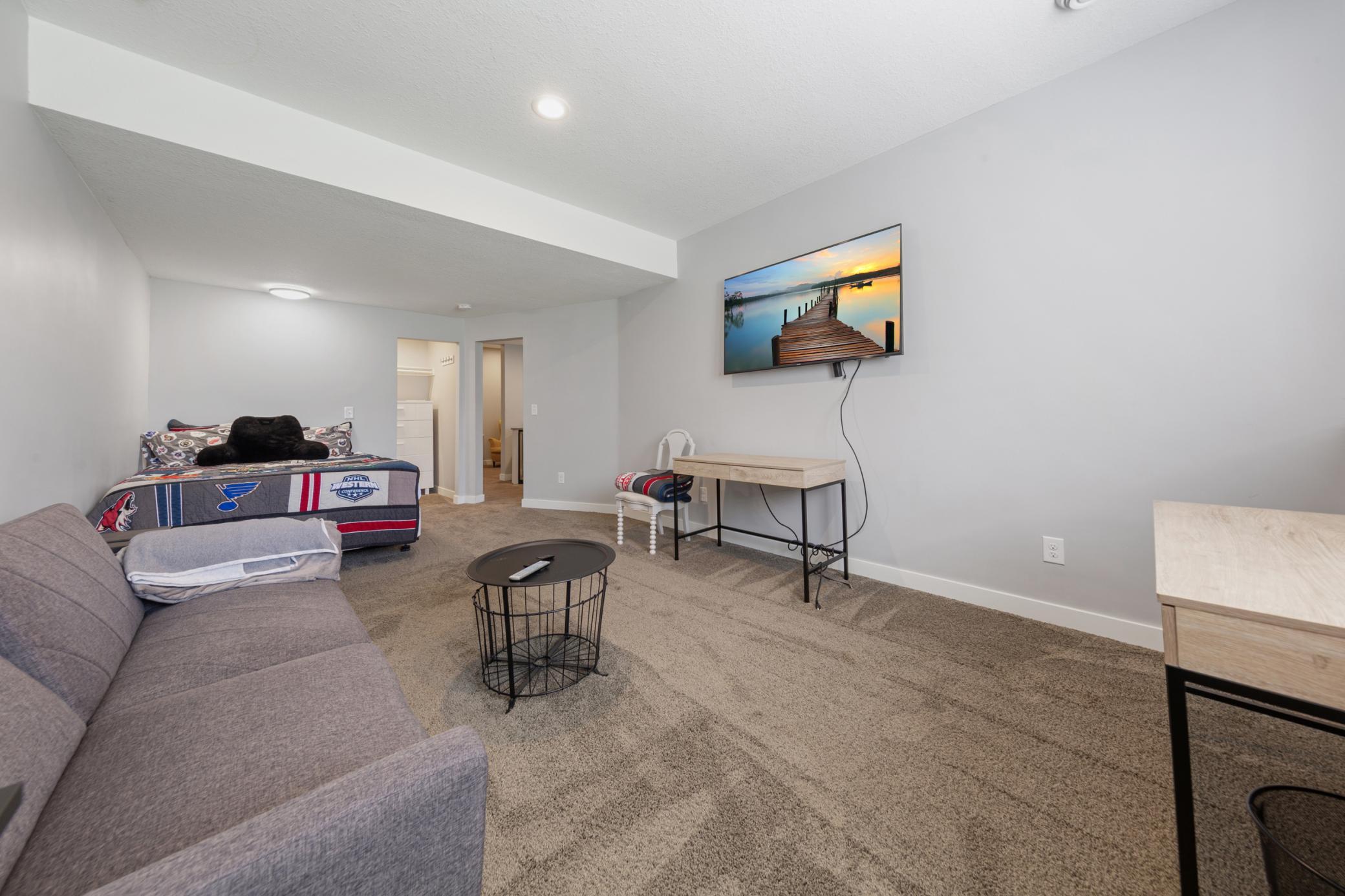 42 bedroom 3_lower.jpg