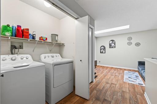 27_7018_49th27_mls.jpg