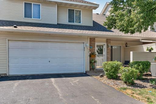 Photo for 7018 49th Street N, Saint Paul, MN 55128 - listing #7110343 7018 49th Street N, Saint Paul, MN 55128