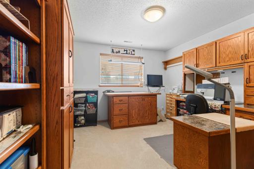 4324 39 1/2 Avenue S, Fargo, ND 58104