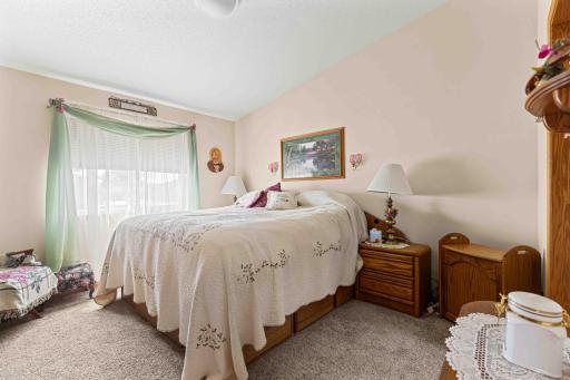 4324 39 1/2 Avenue S, Fargo, ND 58104
