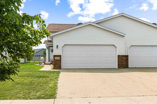 4324 39 1/2 Avenue S, Fargo, ND 58104