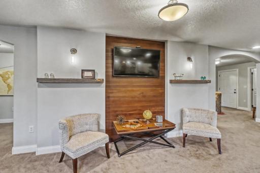 7013 Maple Lane, Horace, ND 58047